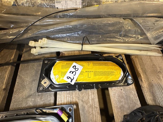 Airbag - afbeelding 1 van  2