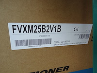 Airco buitenunit daikin fvxm25b2v1b - afbeelding 2 van  2