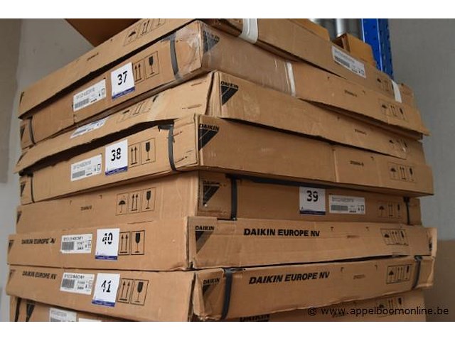 Airco onderdeel daikin, bycq14e2w1w - afbeelding 1 van  2