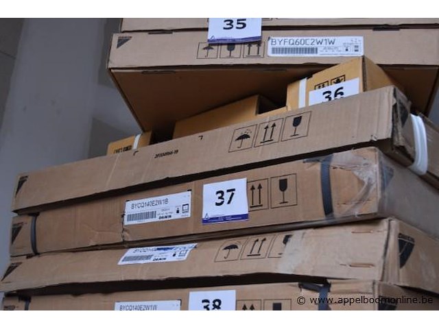 Airco onderdeel, daikin, wo. bycq140e2w1b, werking niet gekend - afbeelding 1 van  2