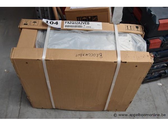 Airco unit, daikin, fxzq32a2veb, 18 kg, werking niet gekend - afbeelding 1 van  2