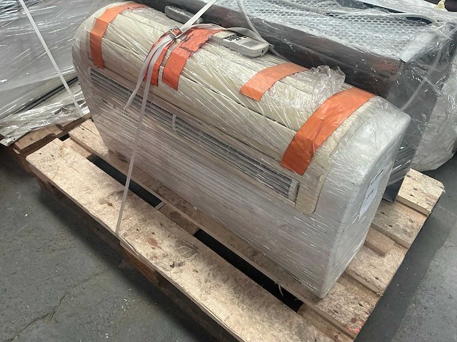Airconditioning (2x) - afbeelding 2 van  3