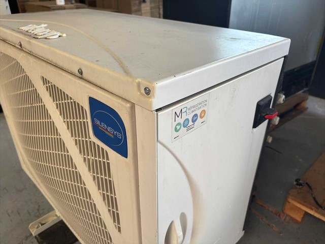 Airconditioning - afbeelding 4 van  8