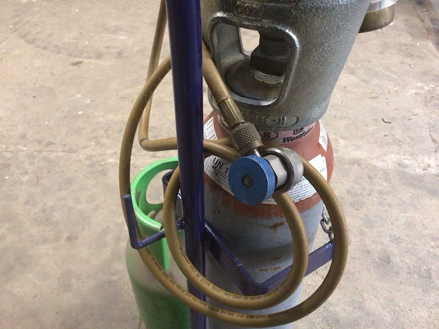 Airconditioningfles - afbeelding 4 van  5