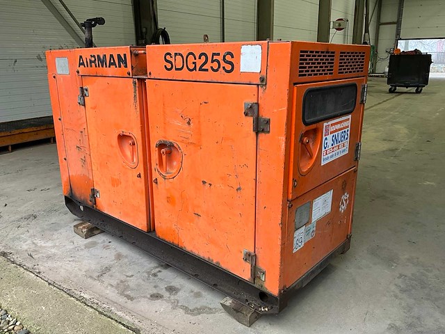 Airman sdg25s stroomgenerator - afbeelding 15 van  16
