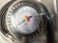 Airpress bandenvul pistool met drukmeter - afbeelding 2 van  2