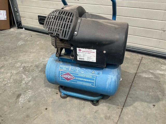 Airpress hl 425-24 luchtcompressor - afbeelding 1 van  4