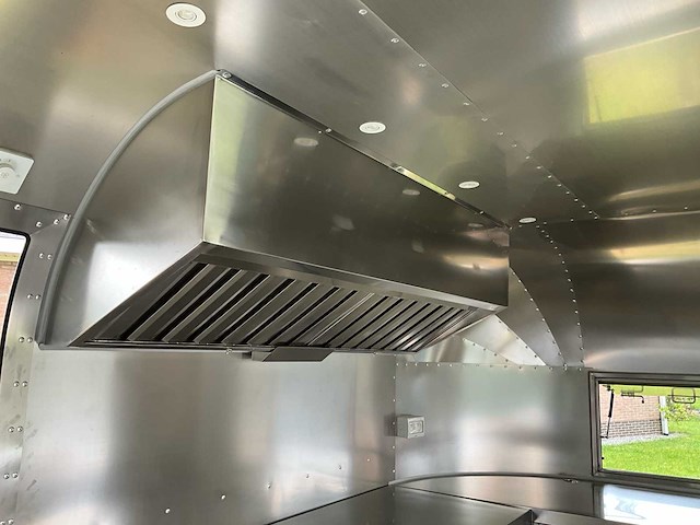 Airstream ral7009 foodtrucks - afbeelding 4 van  26