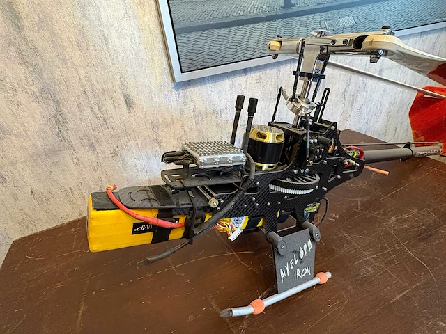 Aixel helicopter - 800 - model making - afbeelding 6 van  6