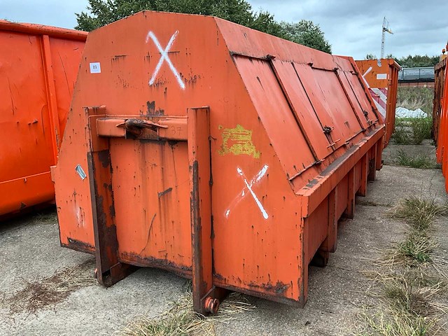 Ajk kapeldakcontainer - afbeelding 5 van  11