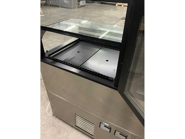 Ake ideal - koel/warmhoud vitrine - afbeelding 4 van  8