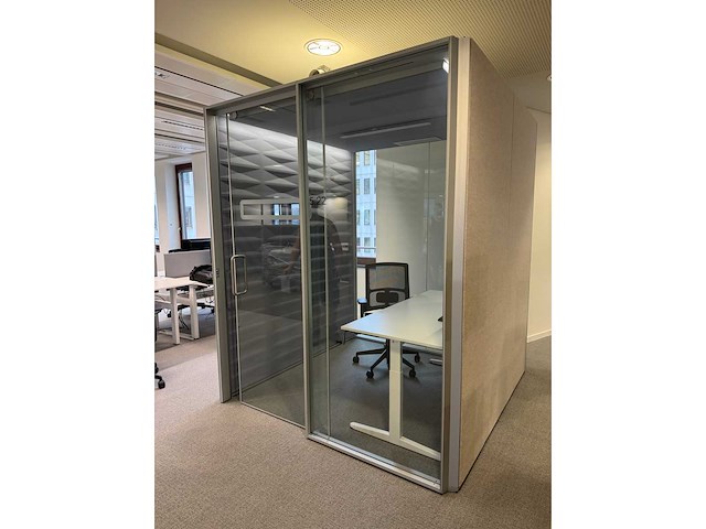 Akoestische cabine / phone booth - afbeelding 1 van  8