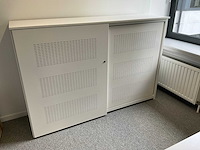 Akoestische schuifdeurkast 180x122