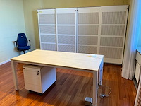 Akoestische schuifdeurkast (3x) + bureautafel - afbeelding 1 van  17