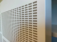 Akoestische schuifdeurkast (3x) + bureautafel - afbeelding 16 van  17