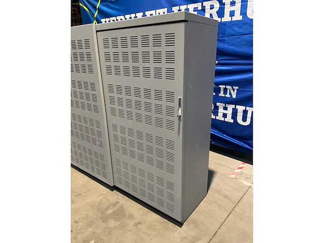 Akoestische schuifdeurkast - afbeelding 1 van  5