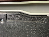 Alain bertaeu & bulo - tab chair - - vergaderstoel (5x) - afbeelding 8 van  8
