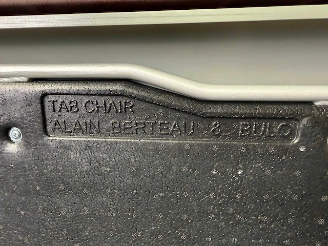 Alain bertaeu & bulo - tab chair - - vergaderstoel (5x) - afbeelding 8 van  8