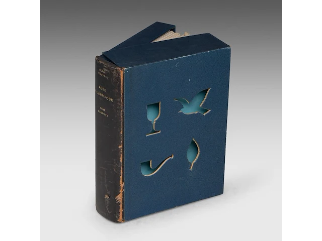 Alain jouffroy (1928-2015) and rené magritte (1898-1967), 'aube à l'antipode', paris, le soleil noir, 1966 5.5 x 21 x 16.5 cm. (2.16 x 8.26 x 6 1/2 in.) - afbeelding 9 van  14