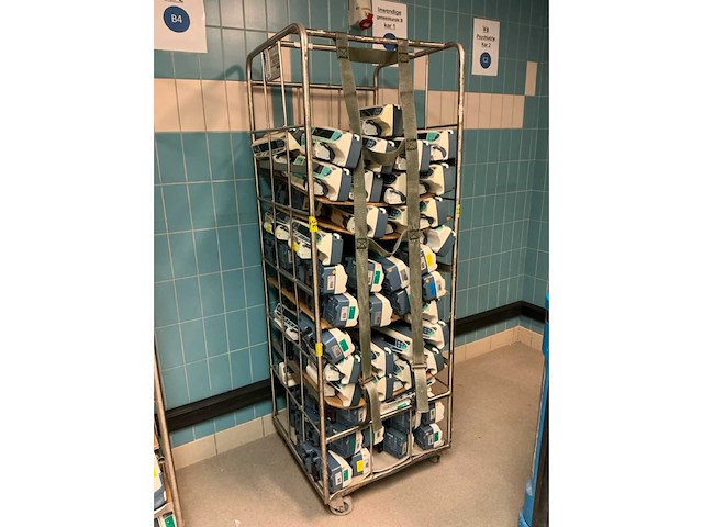 Alaris pk plus carefusion diverse spuitpompen (85x) - afbeelding 2 van  11