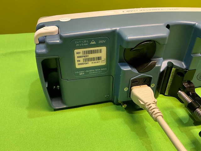 Alaris pk plus carefusion diverse spuitpompen (85x) - afbeelding 9 van  11