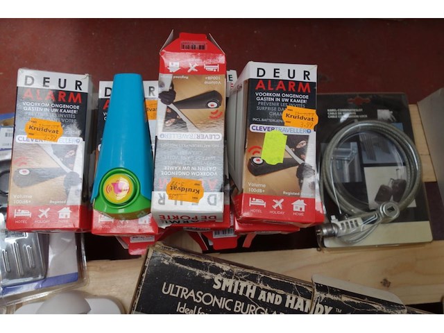 Alarm attributen mix - afbeelding 5 van  9