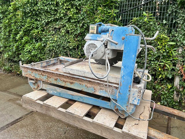 Alba steenzaagmachine - afbeelding 1 van  2