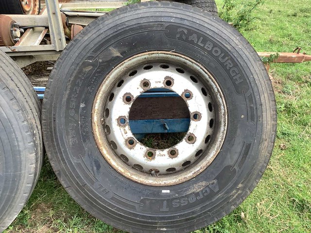Albourgh across t 385/65r22.5 vrachtwagenband (2x) - afbeelding 4 van  5