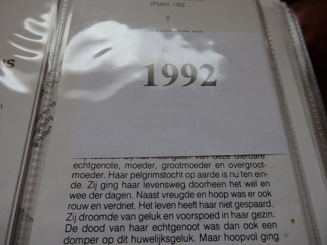 Album 1992 rouwprenten - afbeelding 2 van  3
