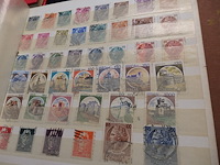 Album diverse landen veel oude zegels - afbeelding 1 van  7