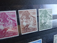 Album postezegels italie en vatikaan - afbeelding 3 van  4