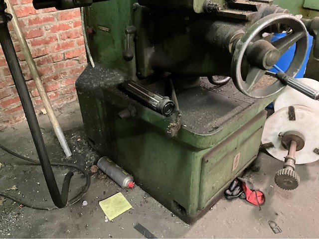 Alcera al4b gereedschapsfreesmachine - afbeelding 2 van  10