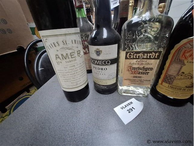 Alcoholische drank - afbeelding 1 van  2