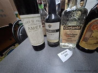 Alcoholische drank - afbeelding 1 van  2