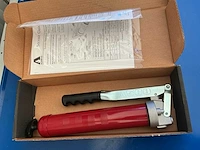 Alemite model 500 (professional lever action grease gun) vetspuit (2x)