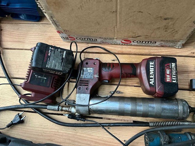 Alemite series 595 accu vetpomp (2x) - afbeelding 3 van  7