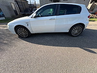 Alfa - 147 - jtd - car - 2009 - afbeelding 1 van  18