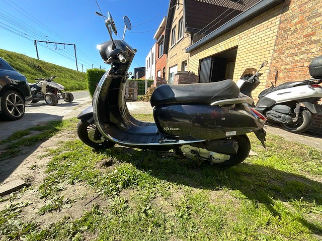 Alfa avanti scooter - afbeelding 8 van  15