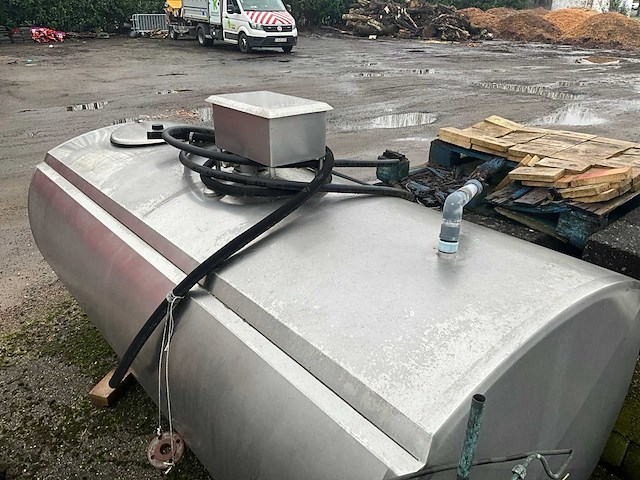 Alfa-laval hca-1800 inox melkkoeltank - afbeelding 4 van  7
