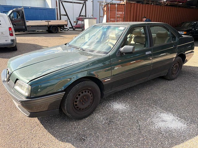 Alfa romeo - 164 - t spark - youngtimer > 15 - afbeelding 9 van  16