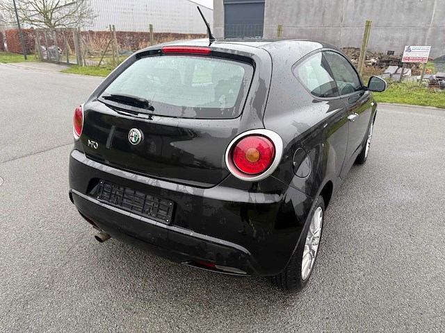 Alfa romeo - 2012 - mito - personenauto - afbeelding 2 van  26
