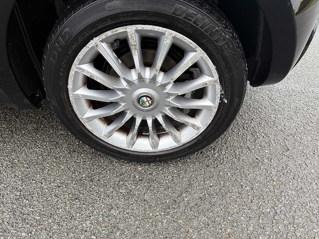 Alfa romeo - 2012 - mito - personenauto - afbeelding 5 van  26