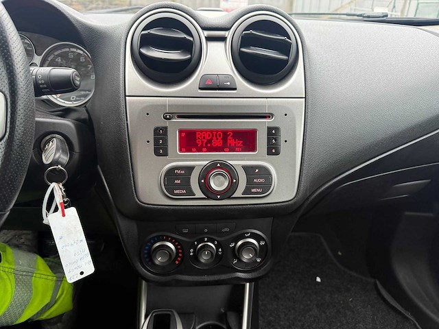 Alfa romeo - 2012 - mito - personenauto - afbeelding 16 van  26