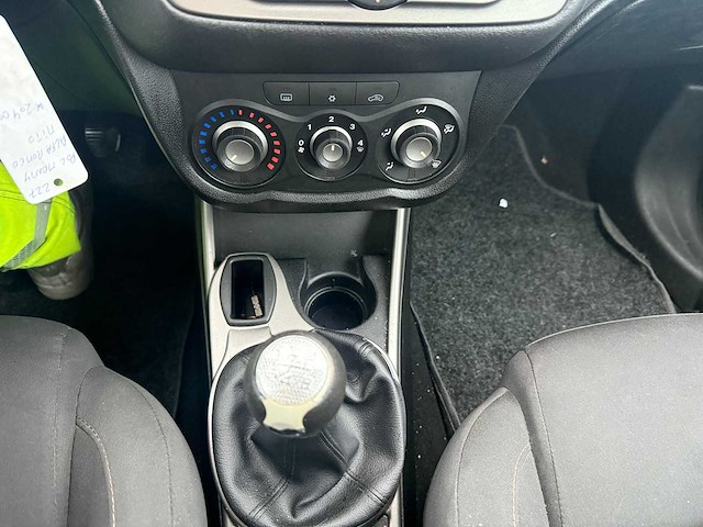 Alfa romeo - 2012 - mito - personenauto - afbeelding 17 van  26