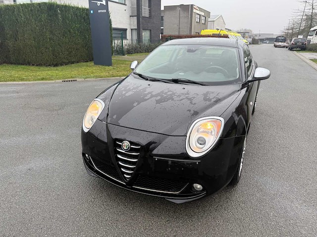 Alfa romeo - 2012 - mito - personenauto - afbeelding 22 van  26
