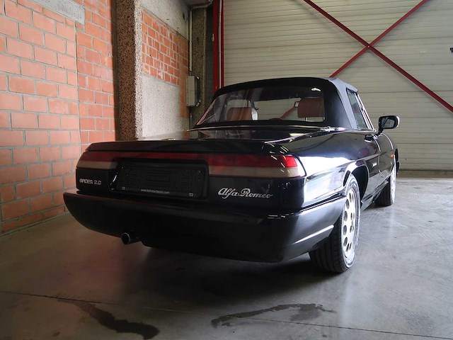 Alfa romeo - spider - classic cars >15 - afbeelding 3 van  67