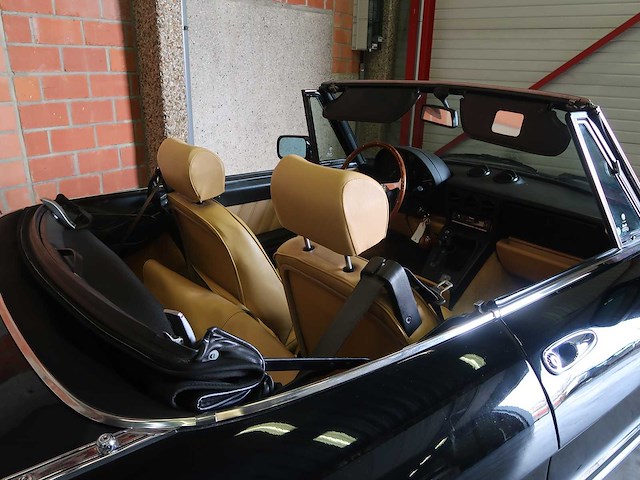 Alfa romeo - spider - classic cars >15 - afbeelding 19 van  67