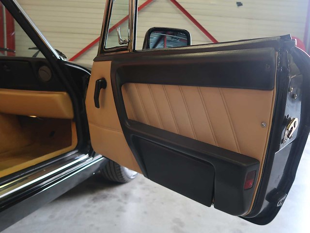 Alfa romeo - spider - classic cars >15 - afbeelding 29 van  67