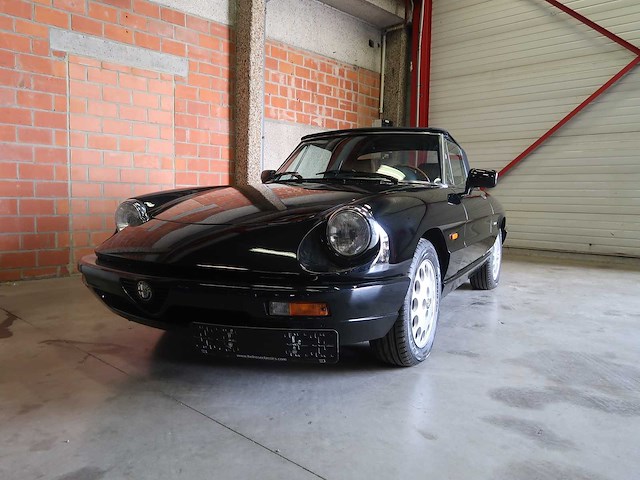 Alfa romeo - spider - classic cars >15 - afbeelding 23 van  67