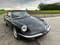 Alfa romeo - spider 1600 - oldtimer - afbeelding 29 van  34